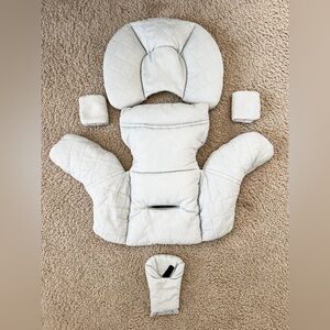 Nuna Pipa Lite Newborn Insert